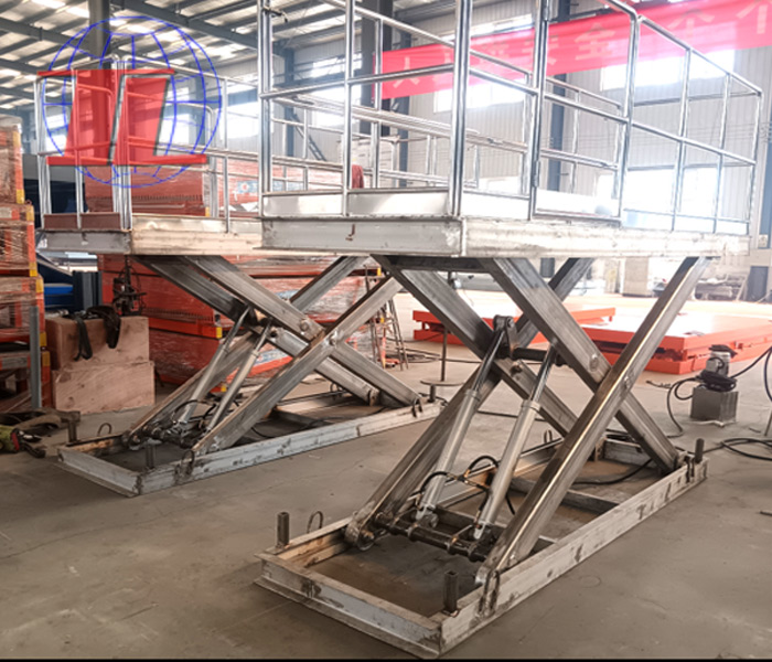 青岛不锈钢升降机